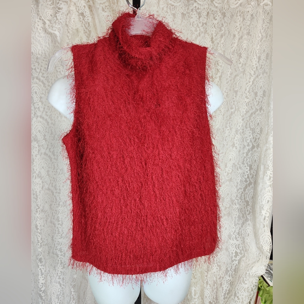 Fiorlini Red Eyelash Turtleneck Top size L NWOT